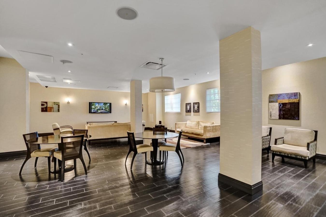 2Bd Condo Christmas Retreat Pool Beachside 好莱坞 外观 照片